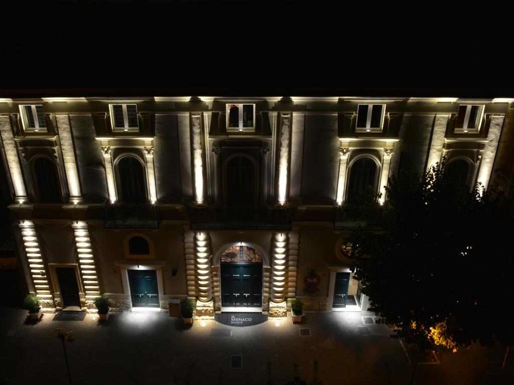 Bed and Breakfast La Residenza Del Monaco Bianco Матера Экстерьер фото