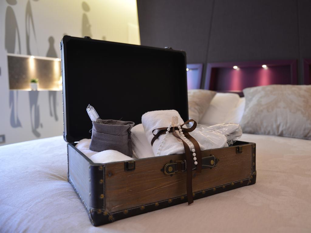 Bed and Breakfast La Residenza Del Monaco Bianco Матера Экстерьер фото