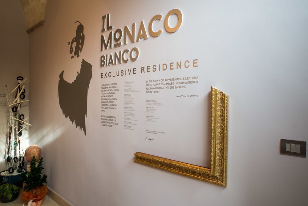 Bed and Breakfast La Residenza Del Monaco Bianco Матера Экстерьер фото